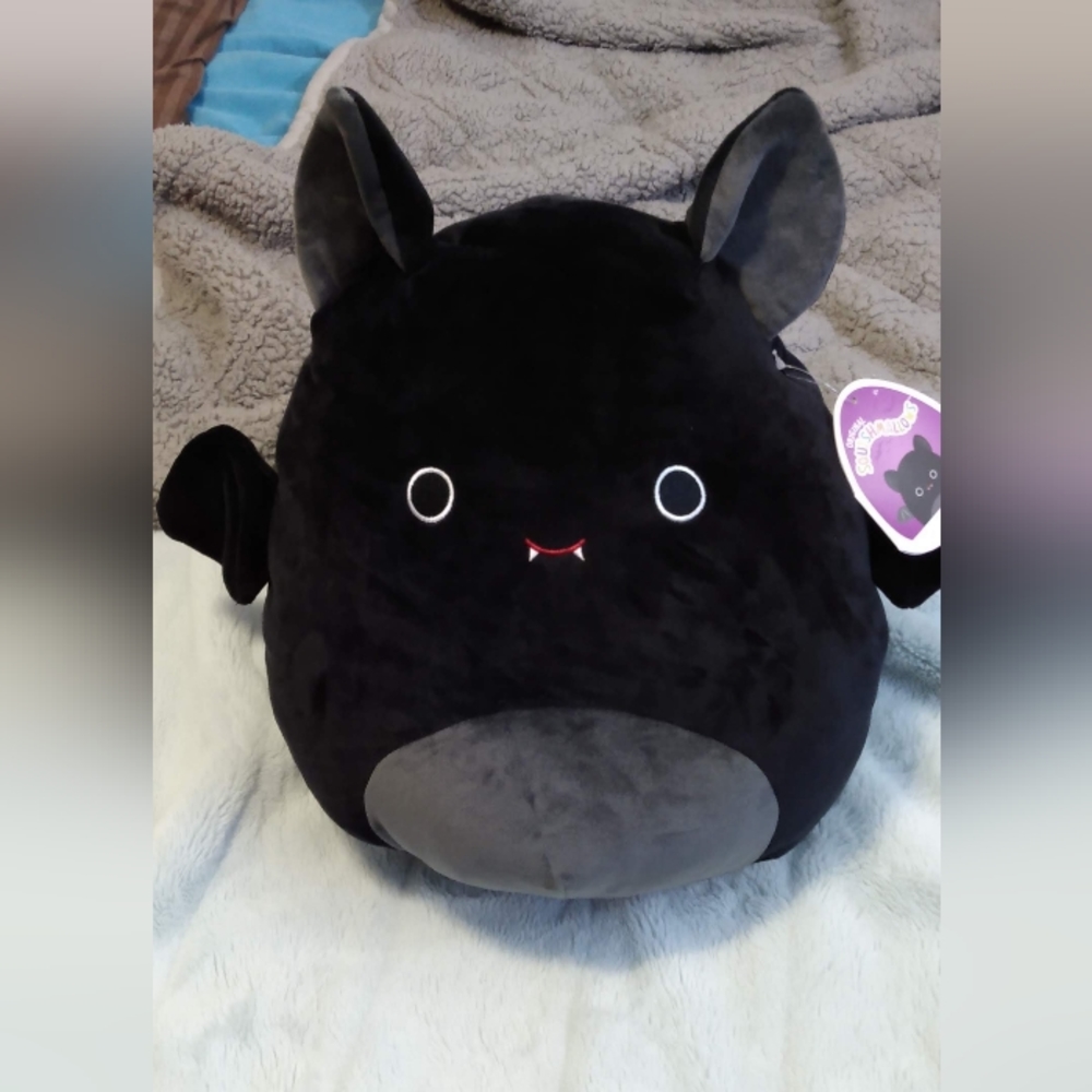 Emily Bat Squishmallow